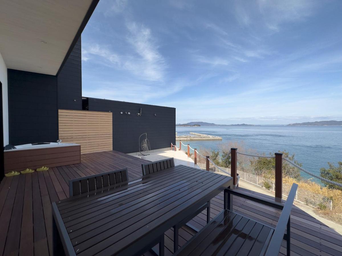 Seto Clas Aji The Seaside Hills Villa Takamatsu